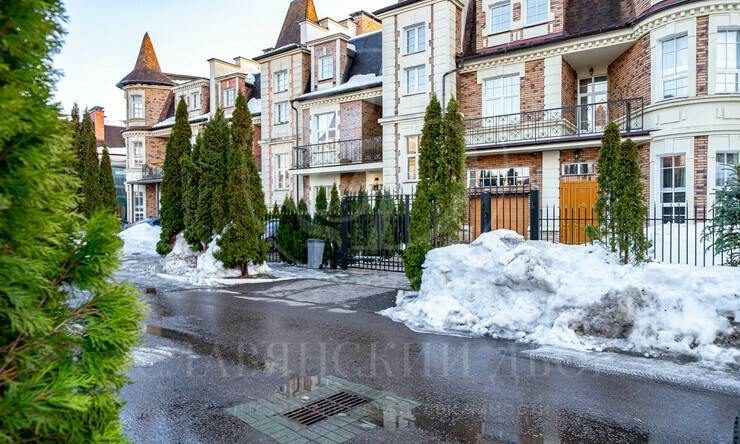 Лот-12479-459155 аренда дома Рублево-Успенское шоссе Ильинка Лейнхаусы