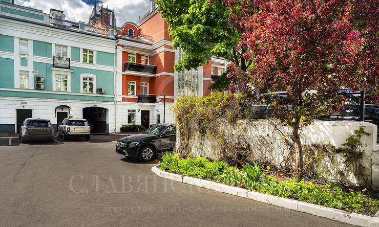 продажа  ЦАО Трубная Колобовский1-й пер.