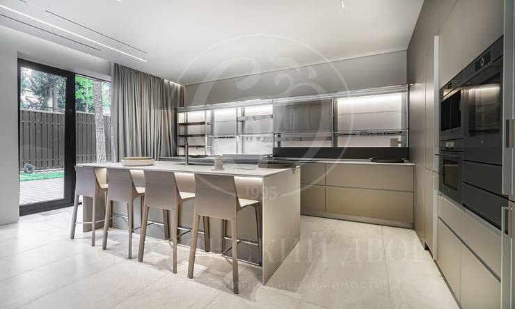 Лот-12533-462647 продажа дома Рублево-Успенское шоссе Жуковка-2