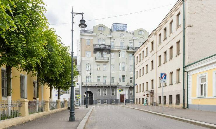 Лот-13422-462934 Продажа квартиры Остоженка
