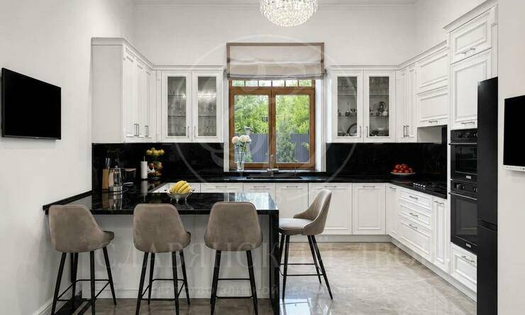 Лот-12536-463020 продажа дома Рублево-Успенское шоссе Жуковка Левая сторона