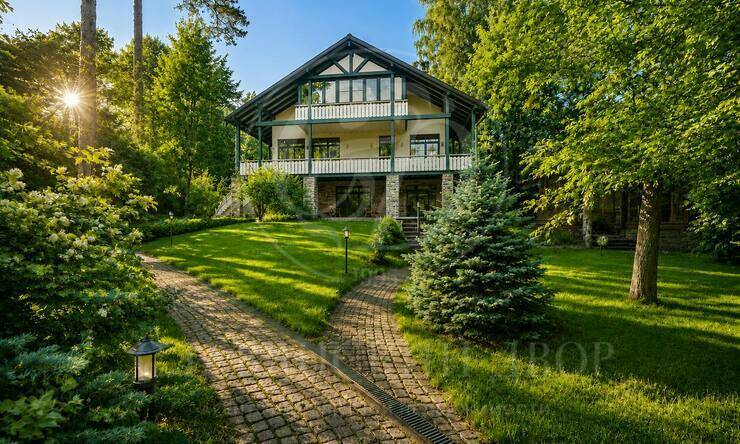 Лот-12555-464247 продажа дома Рублево-Успенское шоссе Жуковка