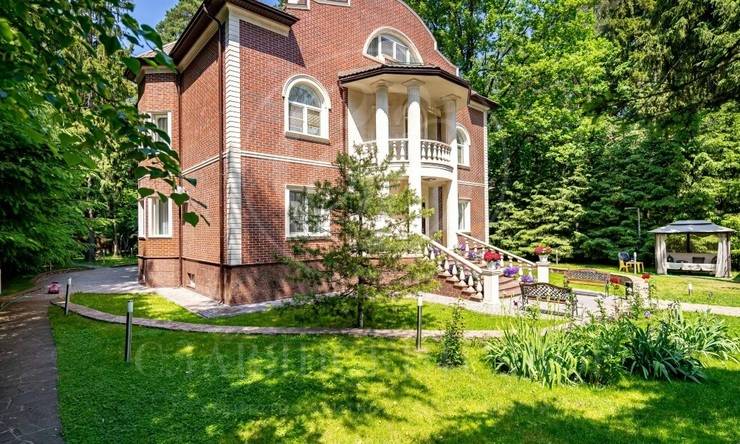 Лот-2724-473098 продажа дома Рублево-Успенское шоссе Жуковка  Академическая