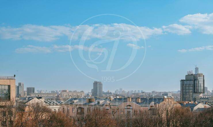 Лот-13475-476517 Продажа квартиры Остоженка
