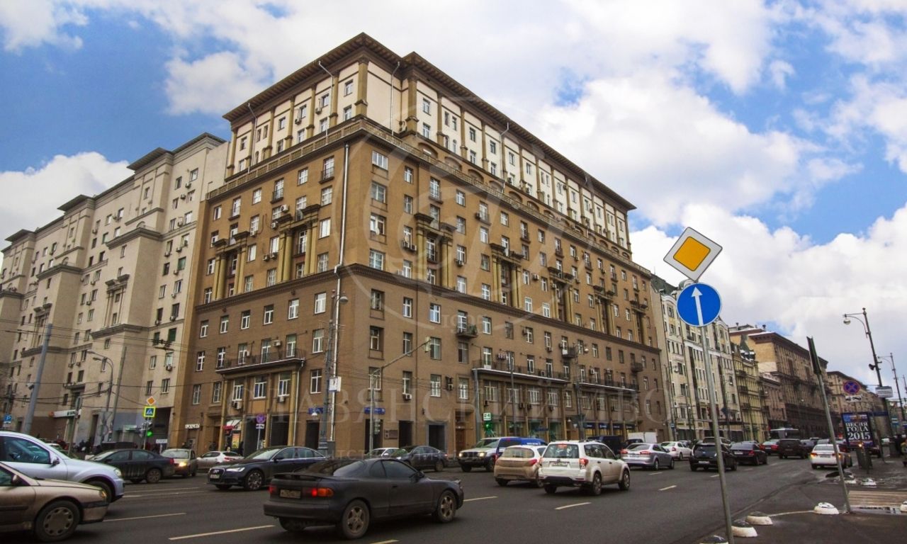 Продажа квартиры в историческом центре столицы