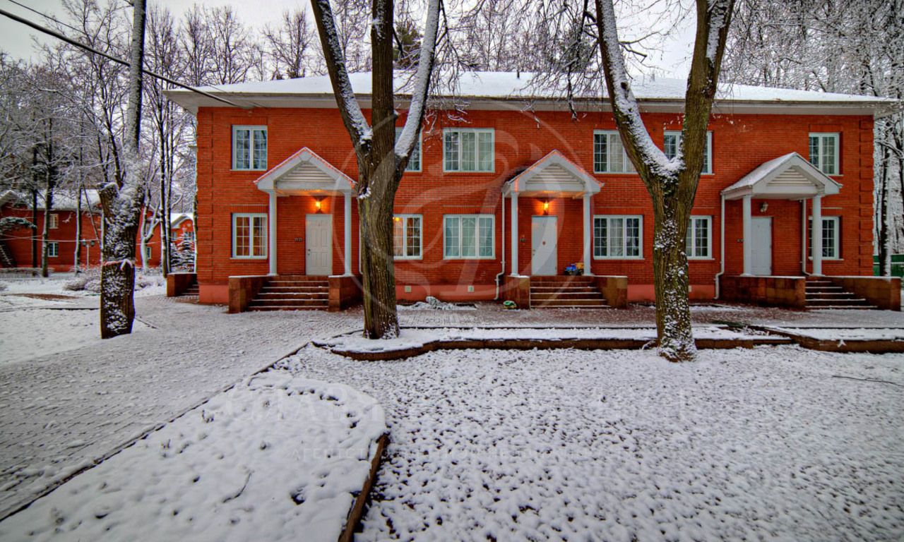 Аренда дома в поселке Серебряный бор, Москва