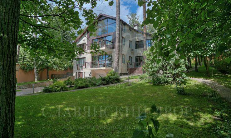 В аренду дом в поселке РАПС