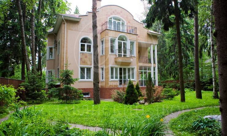 Лот-2722-73352 аренда дома Рублево-Успенское шоссе Жуковка  Академическая