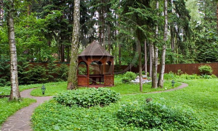 Лот-2722-73353 аренда дома Рублево-Успенское шоссе Жуковка  Академическая