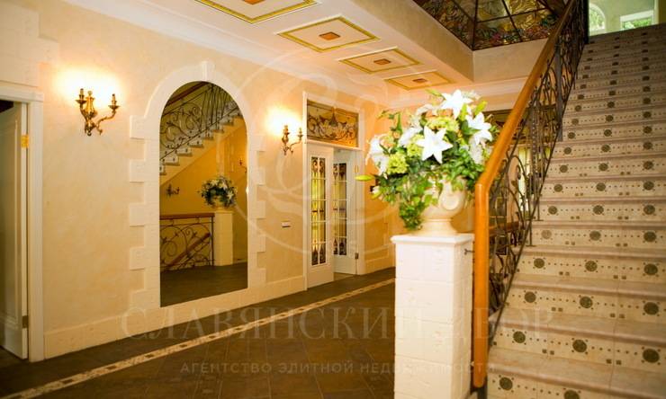 Лот-2722-73355 аренда дома Рублево-Успенское шоссе Жуковка  Академическая