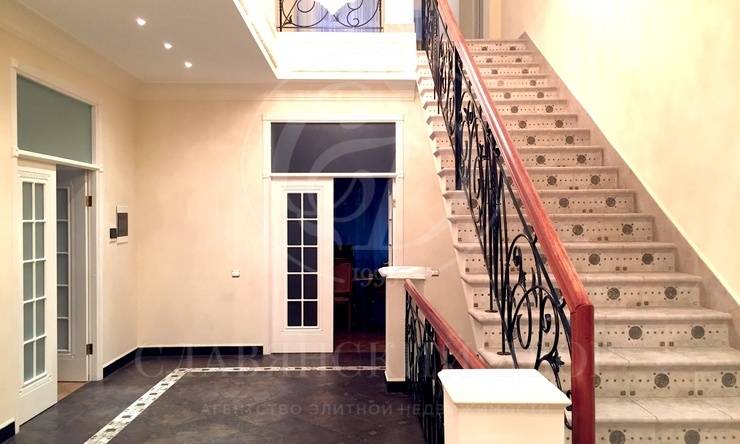 Лот-2724-73372 продажа дома Рублево-Успенское шоссе Жуковка  Академическая