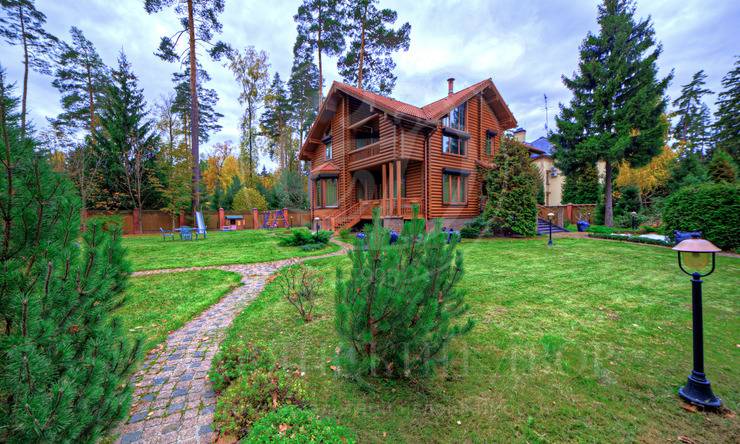 В аренду дом в поселке Дипломат [1-е Успенское шоссе]