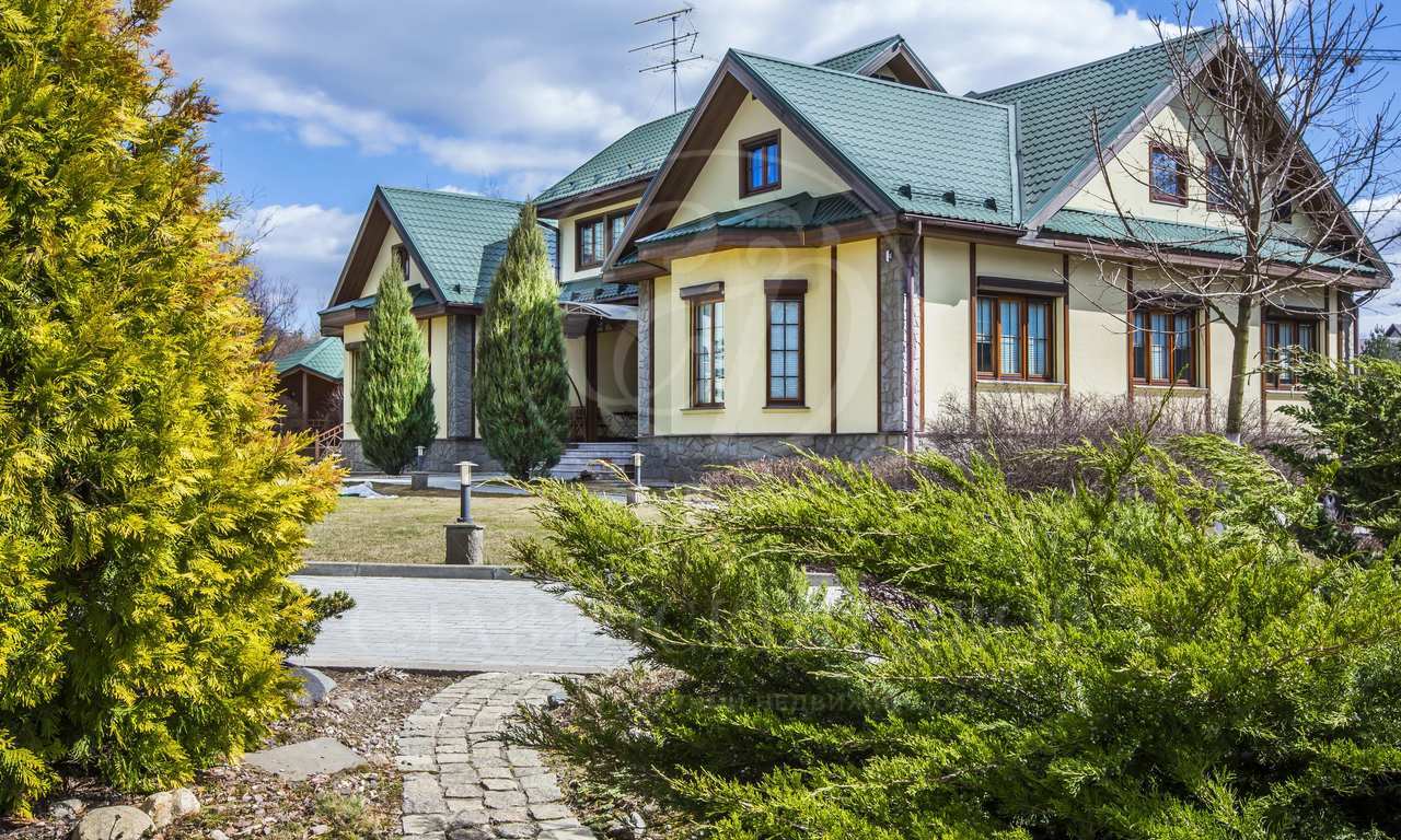 В аренду дом в поселке Лайково