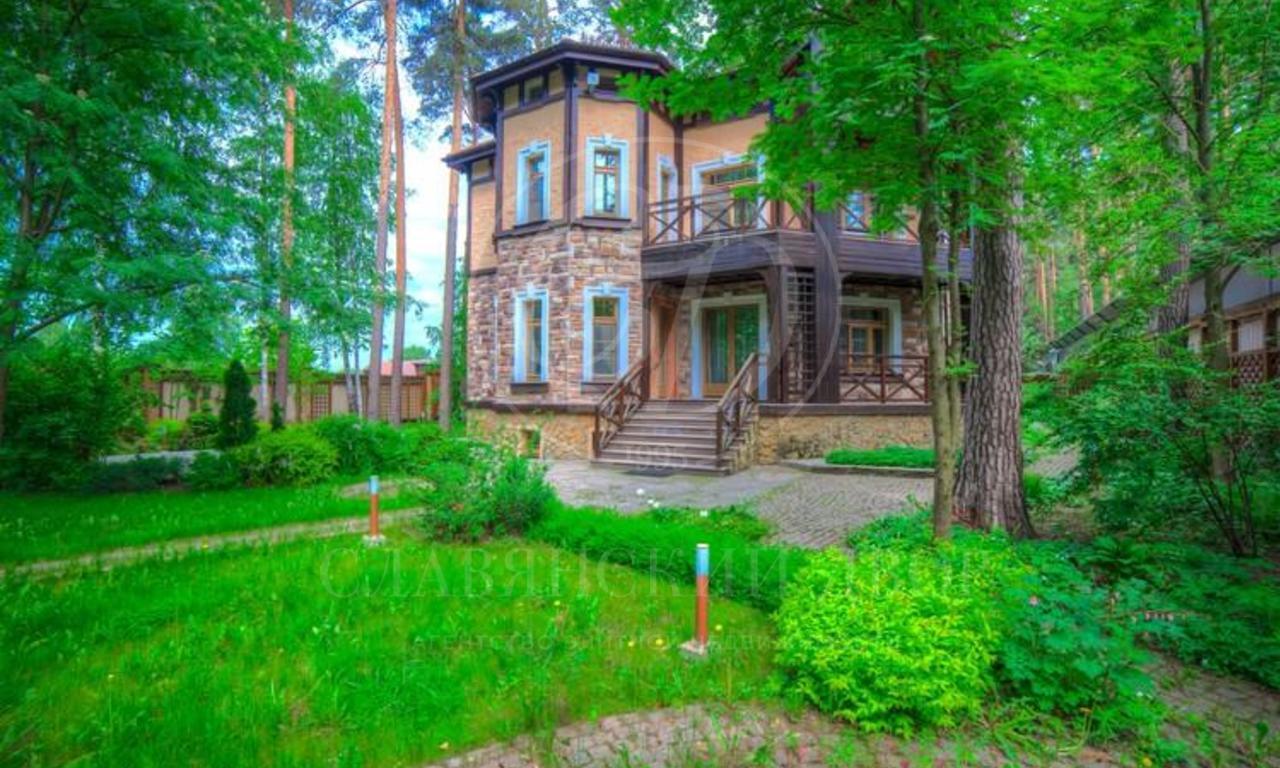 В аренду дом в поселке Жуковка
